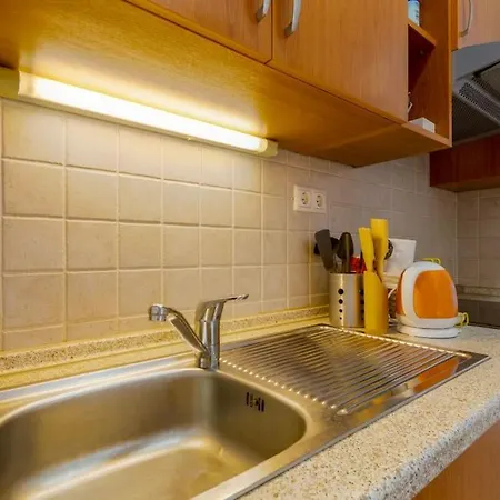 Appartement Corvin Park *